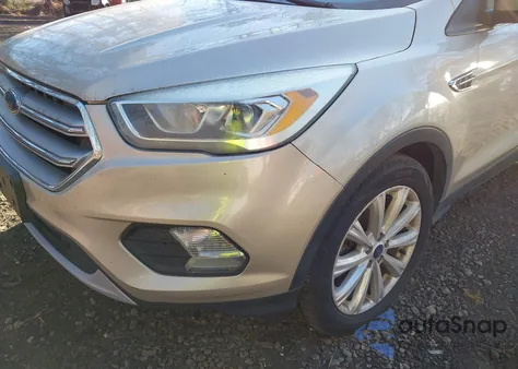 2017 Ford Escape Titanium from USA, damaged, VIN 1FMCU9J96HUB91281